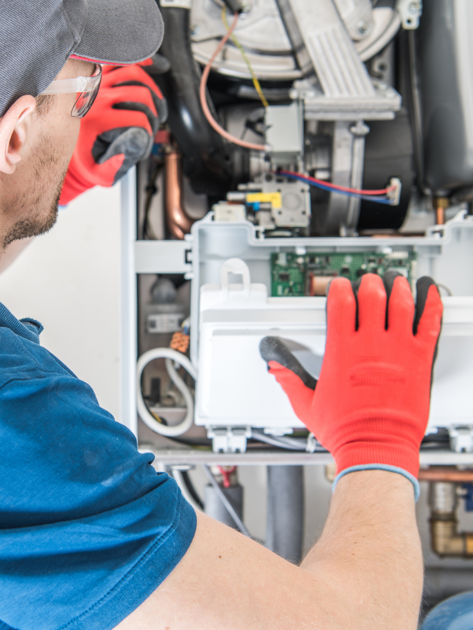 gas safe engineer near me Halifax, HX1-HX7